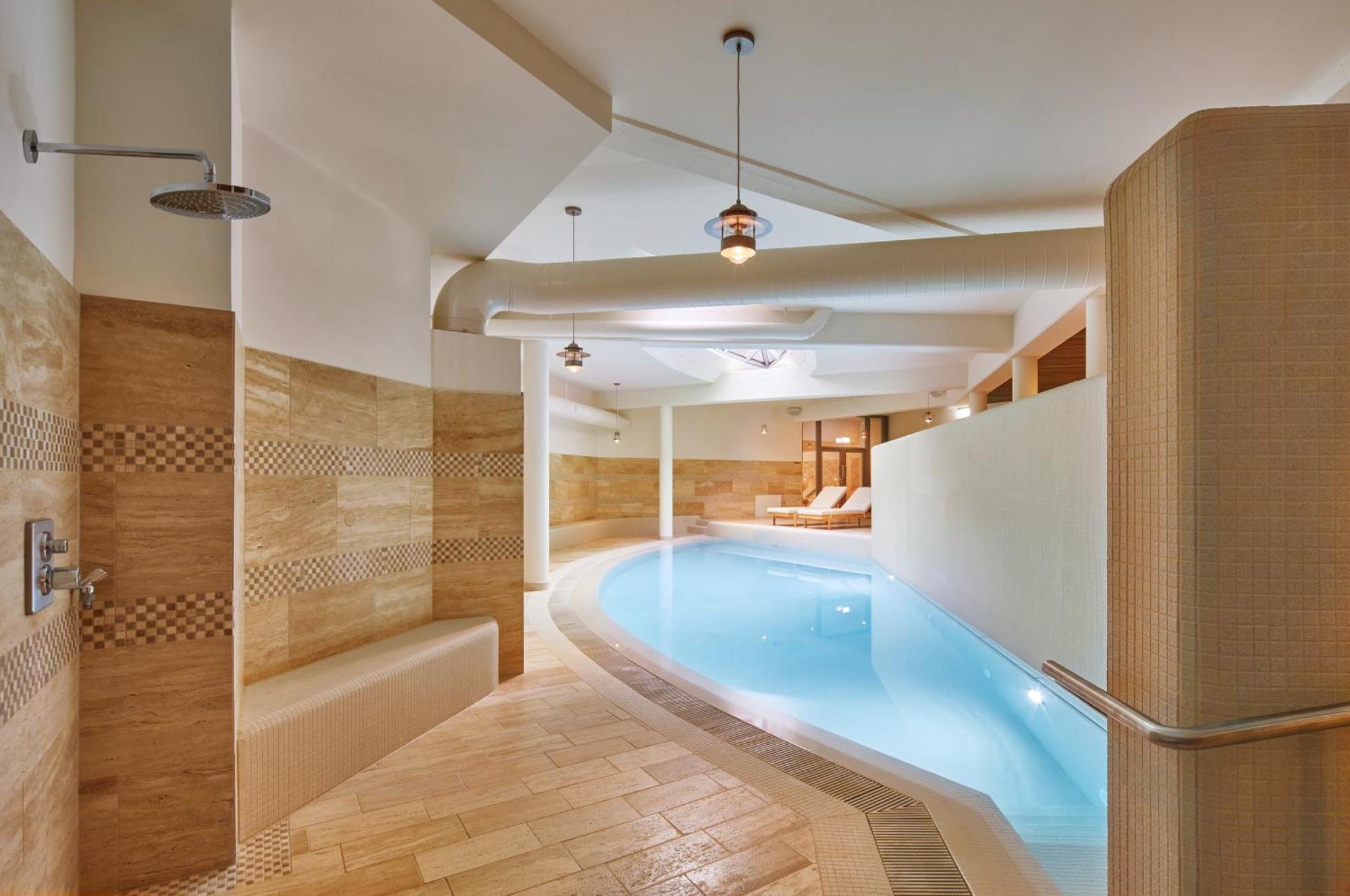 Elzland Hotel Pfauen Wellness & Spa Elzach Exterior foto